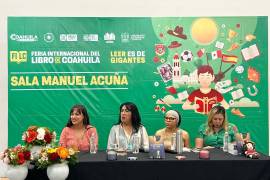 La chef Ivonne Orozco presentó su primer libro “Atravesando el velo” en la Feria Internacional del Libro Coahuila.