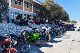 Saltillo cuenta con 423 estudiantes motociclistas, seguido por San Pedro con 148 y Torreón con 145.