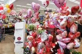 La Cámara de Comercio de Piedras Negras informó que, según reportes de sus agremiados, el pasado 14 de febrero se registraron ventas destacadas con motivo del Día del Amor y la Amistad.