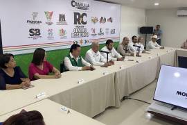 Secretario de Salud explica comportamiento atípico del virus, durante rueda de prensa.