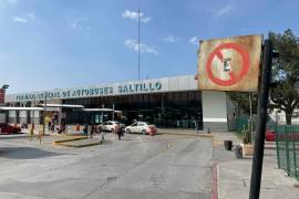 No existe tiempo de tolerancia para dejar o recoger pasajeros.