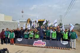 El alcalde Javier Díaz González encabezó el arranque de obras de pavimentación y drenaje en la colonia Postal Cerritos, acompañado de autoridades estatales y municipales.