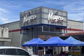 Fundada en 1990, Mayco es una empresa que funciona como tienda de autoservicio con precios de mayoreo.