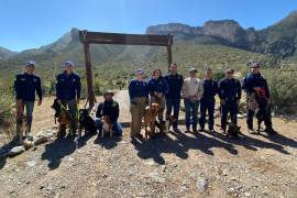 Con el apoyo de Mantrailing Team K9 Coahuila, A.C., los binomios caninos del municipio de Saltillo recibieron capacitación en el simulacro llevado a cabo en el Cañón de San Lorenzo.