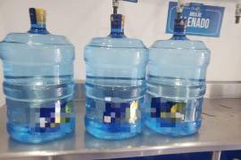 Las muestras de agua potable, así como las obtenidas en plantas purificadoras e hielerías de la ciudad, cumplen con la normatividad sanitaria vigente.