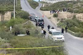 La camioneta RAM Dakota se salió del camino en la calle Benecio Padilla, cayendo en un arroyo, donde se encontró a la víctima horas después.