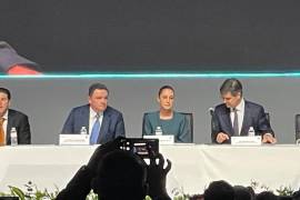 En Monterrey a donde acudió a la 81 Asamblea Anual de Caintra, la presidenta de México, Claudia Sheinbaum, reiteró que las obras del tren de pasajeros CDMX-Nuevo Laredo, en su tramo Saltillo-Nuevo León arrancarán en julio.