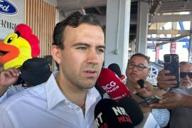 Gabriel Elizondo aseguró que desde el Senado respaldará las gestiones para atender las demandas de los ex trabajadores de AHMSA.