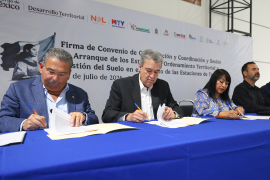 Autoridades federales, estatales y municipales firmaron un convenio para coordinar estudios de ordenamiento territorial y gestión del suelo relacionados con el proyecto.