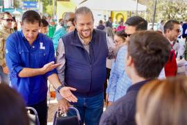 El alcalde Tomás Gutiérrez Merino, acompañado por el rector Octavio Pimentel, encabezó la jornada con el objetivo de acercar servicios municipales de forma directa.