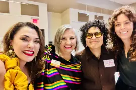 Al centro, Marcela de Stefano, fundadora de ‘Mexicanas en Austin’: una red que se sigue tejiendo para darle soporte a las compatriotas en Texas.