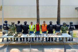 Los hombres fueron detenidos en un operativo en el que participó la Defensa, Guardia Nacional y Fuerza Civil, en Villaldama, Nuevo León.