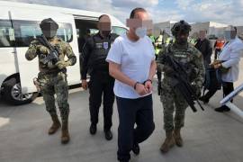 Duarte, llegó a la Coiudad de México tras ser extraditado desde EU para ser procesado por los delitos de asociación delictuosa y peculado por 96.6 millones de pesos, al acumular 21 órdenes de aprehensión.