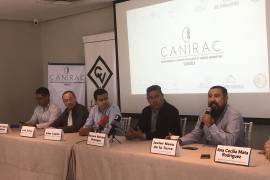 La Canirac Coahuila, productores, expertos y autoridades presentaron el evento.