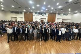 La inauguración tuvo lugar en la Sala de Seminarios de Ciudad Universitaria en Monclova.