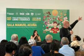 José Luis Trueba se presentó en la FILC 2026 para hablar de su más reciente libro “Carlota la otra historia”.