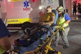 El afectado fue trasladado por paramédicos con el fin de recibir atención médica.