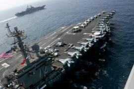 El grupo de ataque del portaaviones USS Abraham Lincoln llegó a Oriente Medio el lunes.