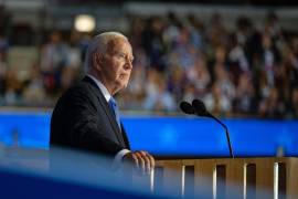 El presidente de los Estados Unidos, Joe Biden, pronuncia un discurso en la Convención Nacional Demócrata de 2024 en Chicago, Illinois.