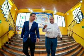 Este viernes, el fiscal Federico Fernández Montañez (izq), presidió la reunión de seguridad en Ramos Arizpe.