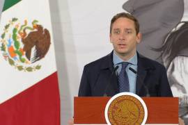 El objetivo es construir 81 hospitales con más de 10 mil camas nuevas; hasta ahora, 18 ya operan, tres están en obra y 50 permanecen en etapa de planeación.