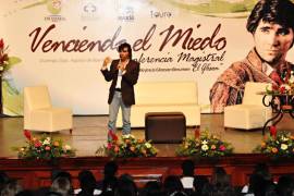 Jorge Gleason-Berumen, saltillense, durante el homenaje en Jerez, Zacatecas, por su legado taurino y literario.