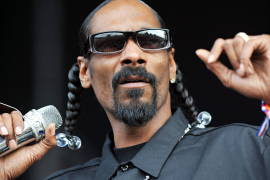 &quot;Los que apoyan a Trump son racistas&quot;: Snoop Dogg