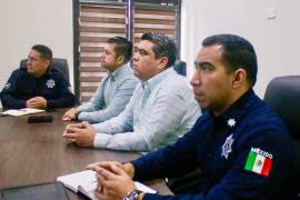 Autoridades municipales revisaron estrategias conjuntas de prevención y respuesta policial para fortalecer la seguridad en la Región Sureste.