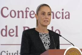 Explicó que originalmente se contempló que la comitiva fuera atendida por la Secretaría de Relaciones Exteriores, dependencia encargada de la interlocución diplomática.