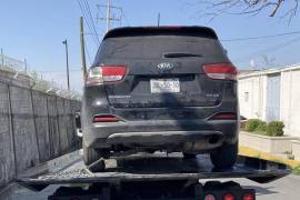 El vehículo incautado traía placas de Jalisco.