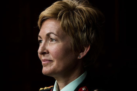 Será la primera mujer al frente del Ejército de los miembros del grupo de potencias G7 y del país miembro de la OTAN.