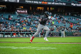 Sultanes dejó escapar una oportunidad con casa llena en la sexta entrada ante el relevo rival.