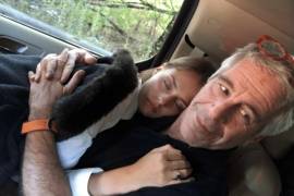 La Dra. Karyna Shuliak y a Jeffrey Epstein. Shuliak, una figura compleja e inusual en el mundo del desacreditado financiero, heredará gran parte de su fortuna, intenta pasar desapercibida desde su muerte.