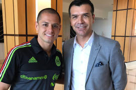 Jared Borgetti se reúne con “Chicharito”