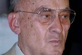 Echeverría, denunciado por desaparción forzada