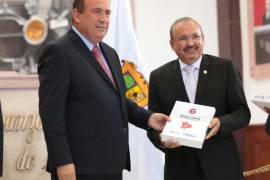 Gobernador de Coahuila entrega sexto informe al Congreso