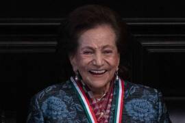 Ifigenia Martínez, presidenta de la Cámara de Diputados, falleció este día a los 94 años de edad. Así lo confirmó a través de redes sociales Ricardo Monreal, coordinador de la bancada de Morena en la Cámara de Diputados.