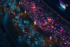 El tráfico no solo desgasta tu mente, también influye en tu salud física.