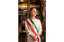 La presidenta de México, Claudia Sheinbaum, reveló su fotografía oficial.