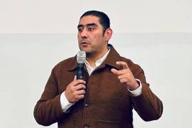 Las oficinas de Dipetre operan nuevamente en el primer cuadro de Saltillo para facilitar trámites y servicios a jubilados y pensionados, informó Osvaldo Aguilar, director del organismo.