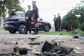 Inicialmente se pensó que la mafia estaba detrás del ataque de octubre del año pasado, cuando una bomba rudimentaria pero potente detonó frente a la casa de Ranucci en una ciudad cercana a Roma, destruyendo casi por completo su coche y otra propiedad de su hija.