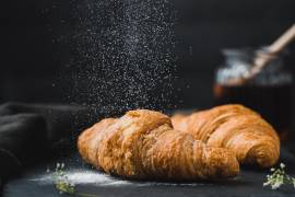 Para empezar, el pan sin gluten es mucho más fácil de digerir, por lo que al consumirlo nuestra digestión va a mejorar.