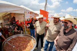 La Alameda “Miguel Ramos Arizpe” registró una importante afluencia de visitantes desde temprana hora.