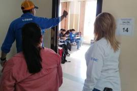 Más de 20 mil alumnos presentaron examen para ingresar a alguna escuela o facultad de la UAdeC; 10 mil fueron rechazados.