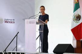 Habitantes reclamaron falta de medicinas, daños carreteros y riesgos por deslaves no atendidos.