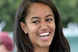 Malia Obama es menor de edad, pero eso no le impide beber con sus amigas