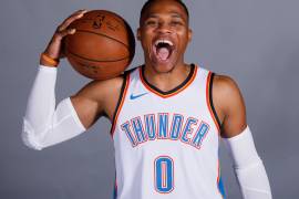 Firma Russell Westbrook nuevo contrato con los Thunder por una cifra récord