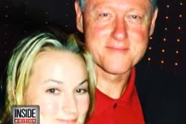 Salen a la luz fotos que involucran a Bill Clinton en el caso de Jeffrey Epstein