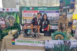 Ámbar Constanza López Cueto y Rodrigo Maycotte Hernández subieron al podio al obtener el segundo puesto en su categoría.