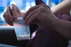 Las autoridades investigan si existe una red de distribución de drogas.